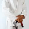 Mogun JJB Gi Komp V1 Blanc face quart 3